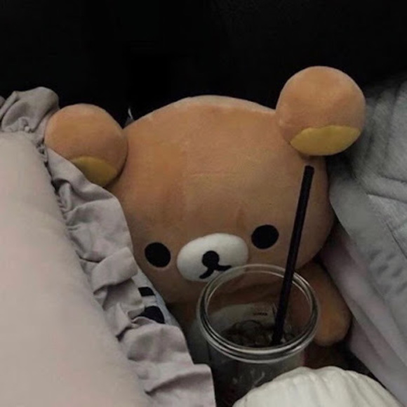 Meet your Posher, Hannah - Picture 1 of 1